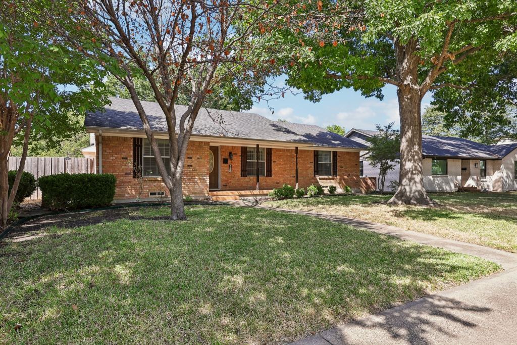 13639 Willow Bend Road, Dallas, TX 75240 — photo 1