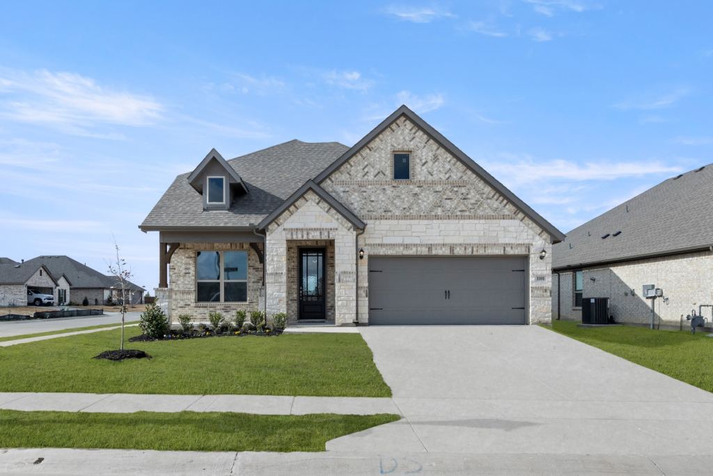 1101 Worthington Drive