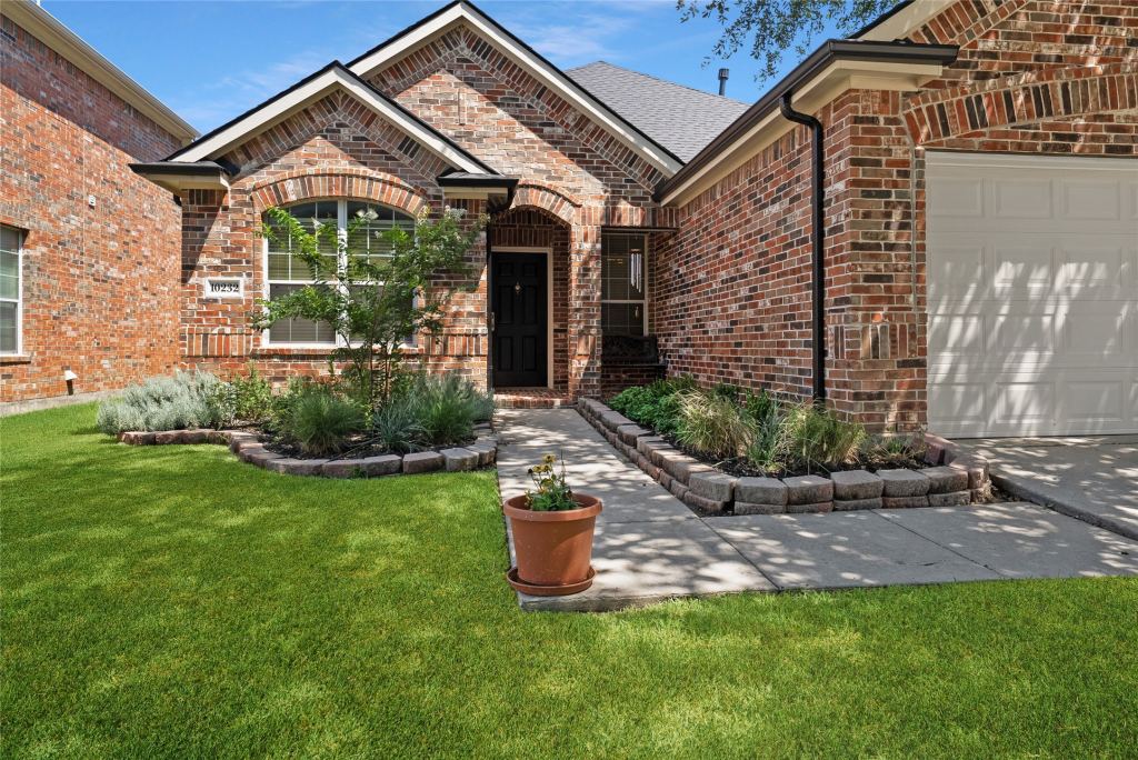 10232 Olivia Drive