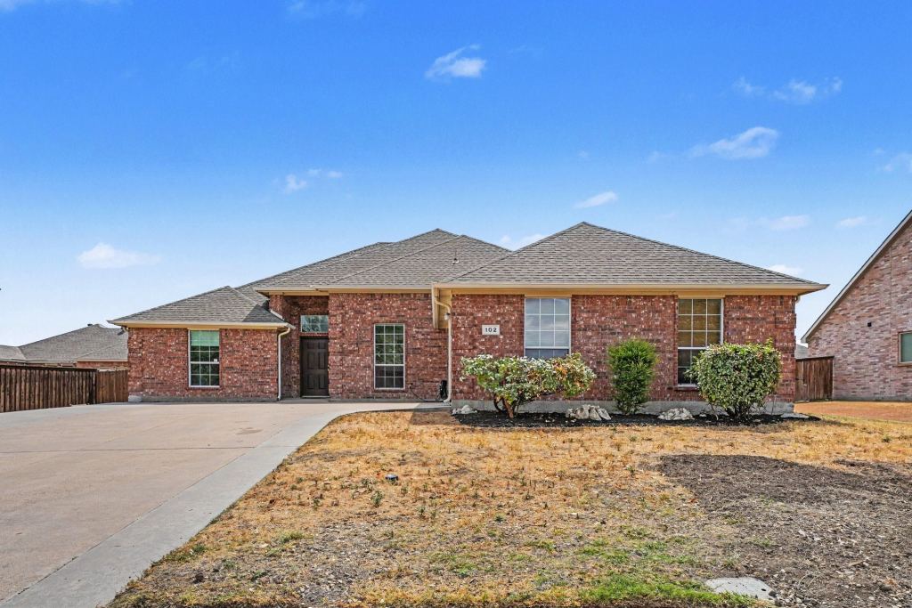 102 Troy Lane, Red Oak, TX 75154 — photo 1