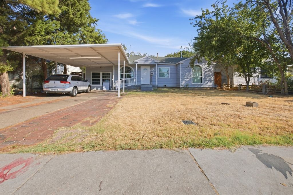 1801 Garden Oaks Drive, Irving, TX 75061 — photo 1