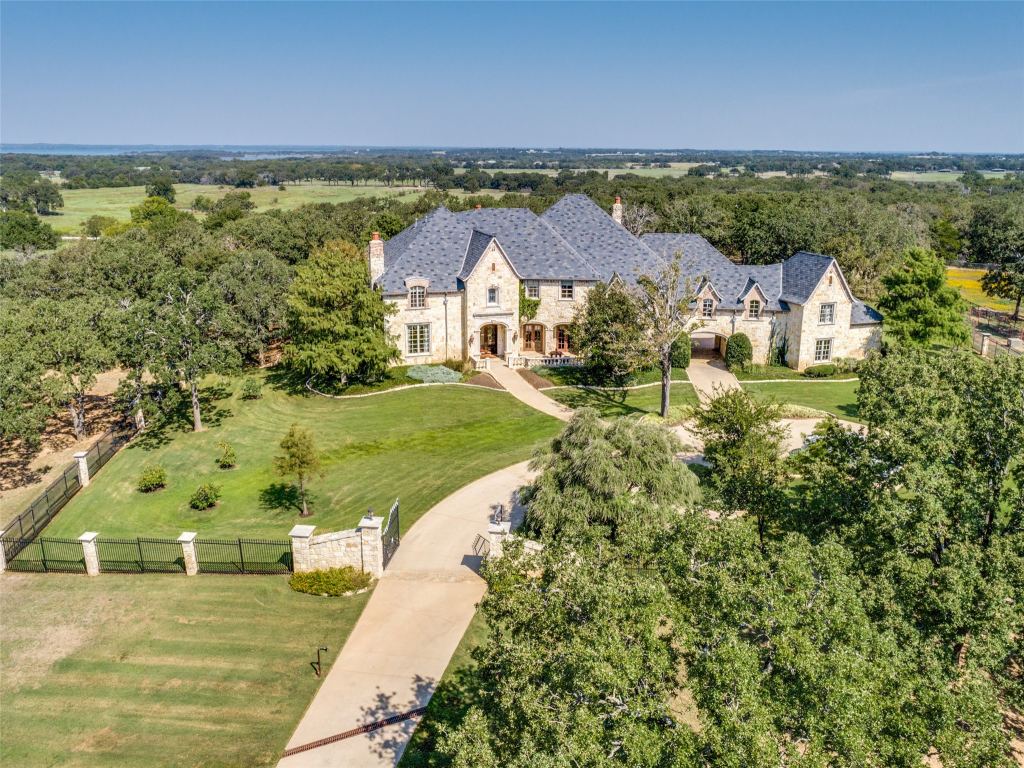 8901 Fm 455 E, Pilot Point, TX 76258 — photo 1
