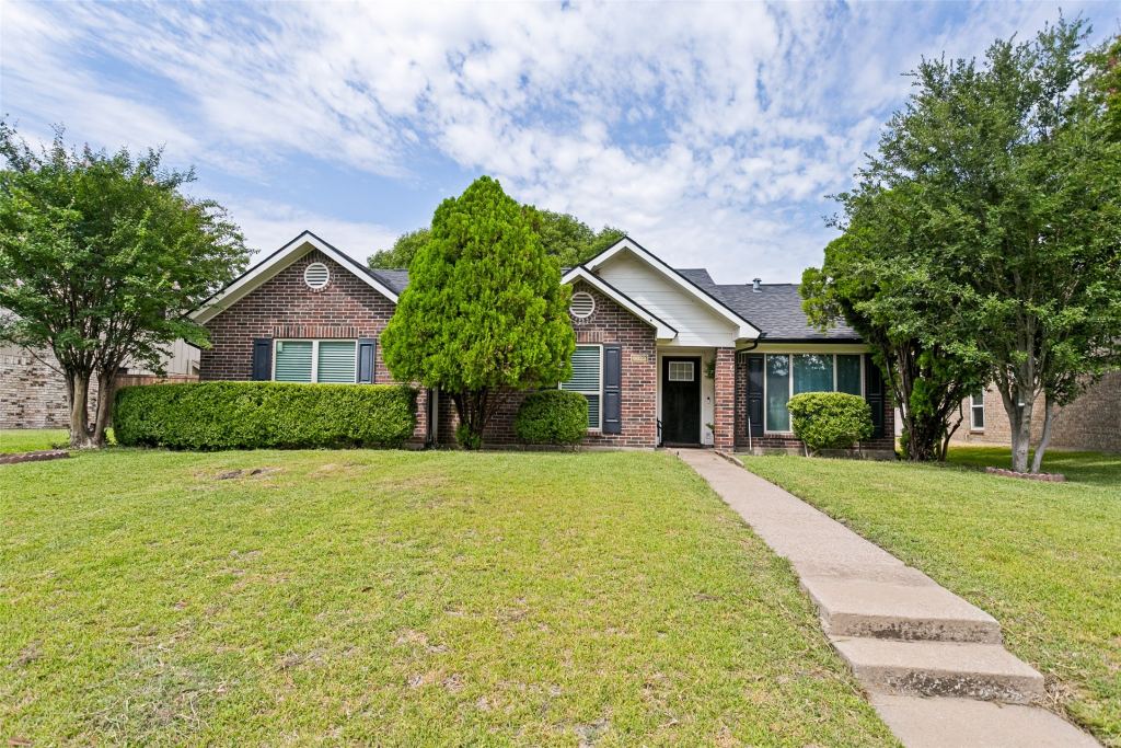 6823 Sharps Drive, Plano, TX 75023 — photo 1