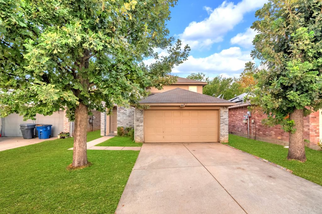 3517 Apple Valley Way, Dallas, TX 75227 — photo 1