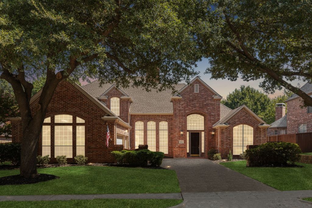 4412 Crown Knoll Circle
