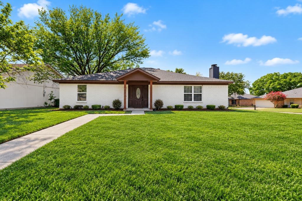 6000 Cool Springs Drive, Arlington, TX 76001 — photo 1