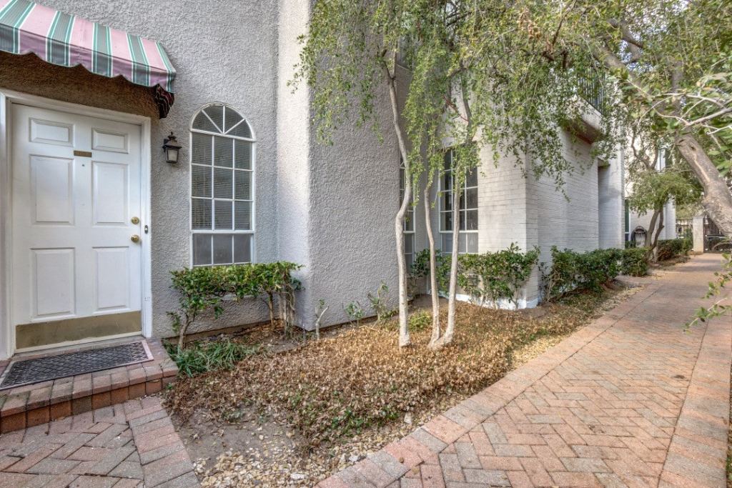 4325 Bowser Avenue 110, Dallas, TX 75219 — photo 1