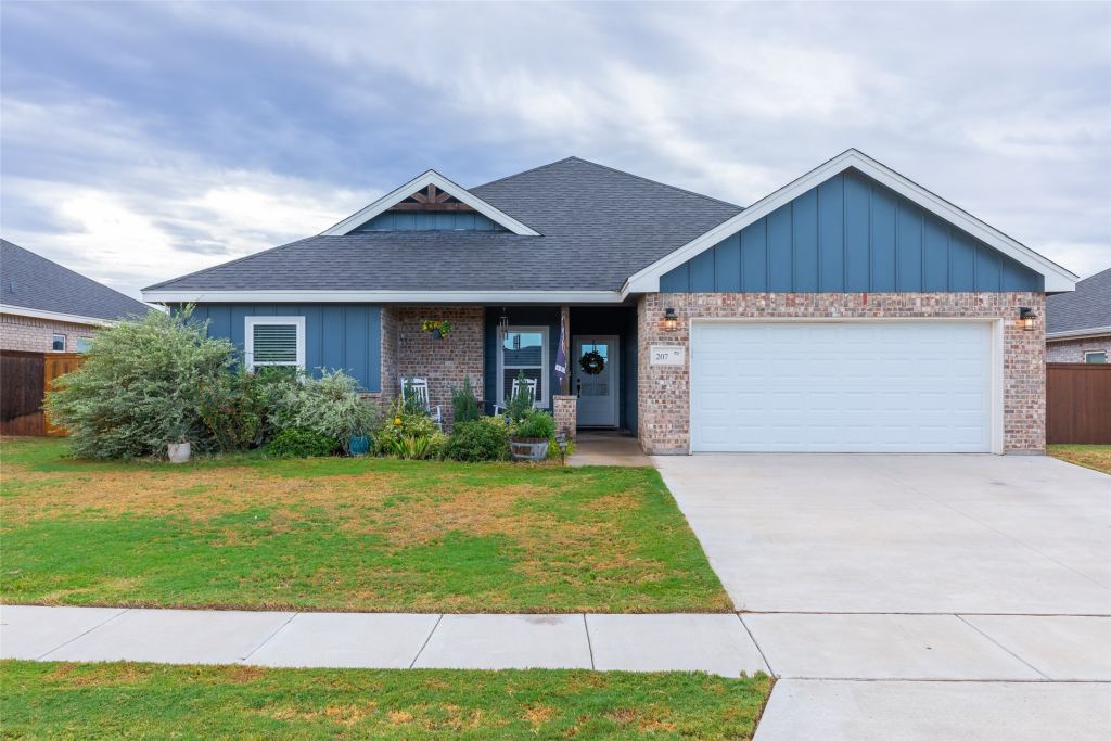 207 Spring Park Way