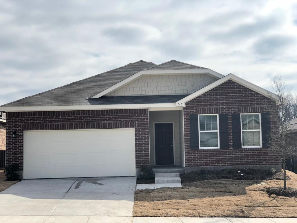 718 Windsor Court, Lavon, TX 75166 — photo 1