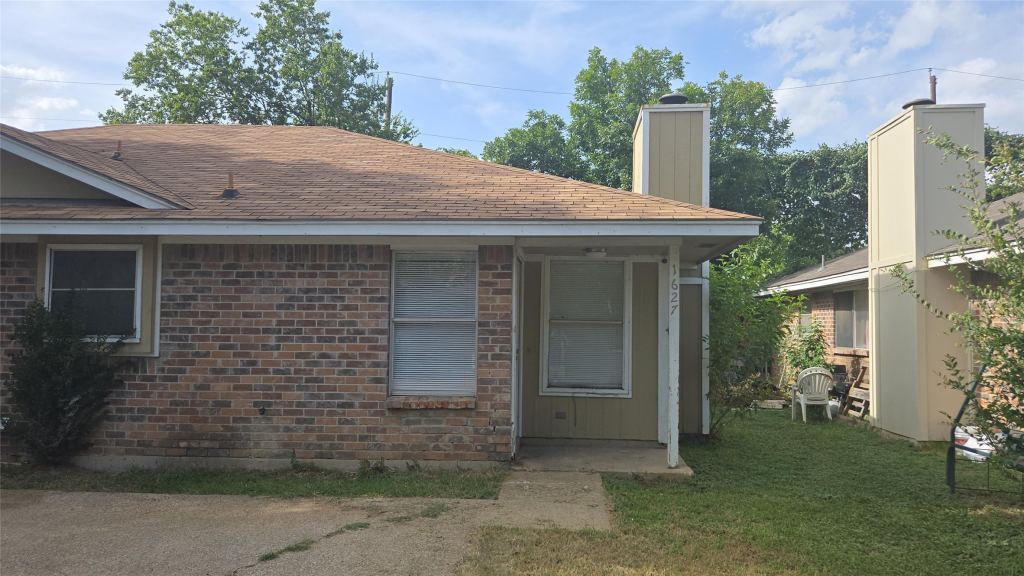 1627 Windsong Lane, Irving, TX 75060 — photo 1
