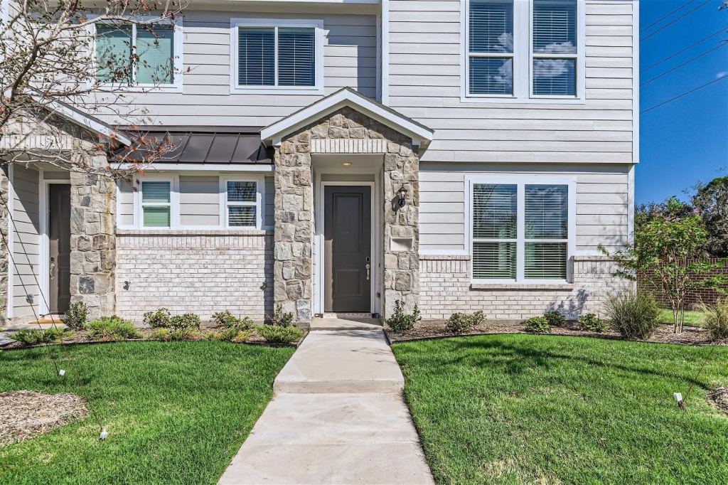 1312 Creekbank Drive, McKinney, TX 75071 — photo 1