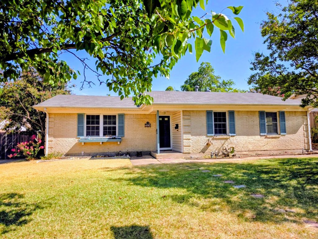 714 Timberlake Circle, Richardson, TX 75080 — photo 1
