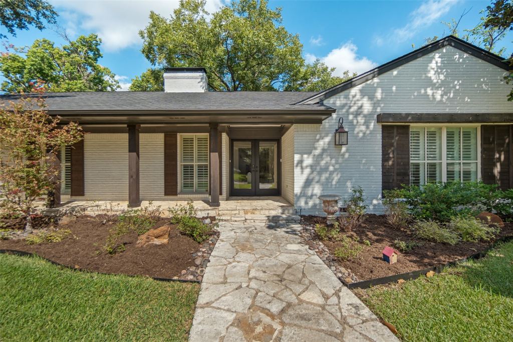 6609 Ridgeview Circle