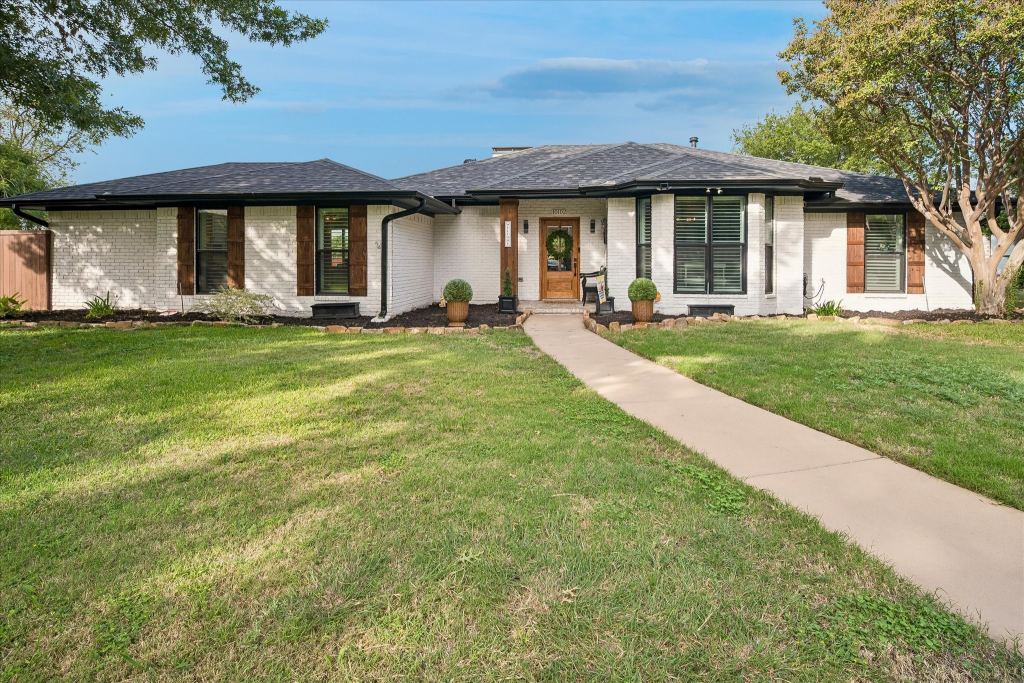 10102 Laingtree Drive