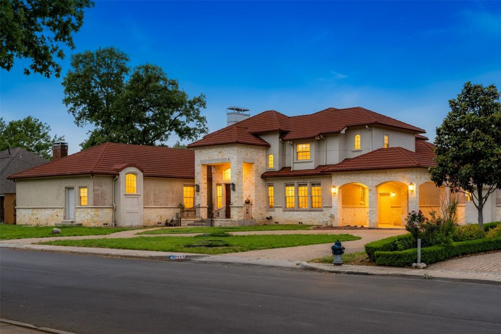 1513 Canyon Oaks Drive, Irving, TX 75061 — photo 1