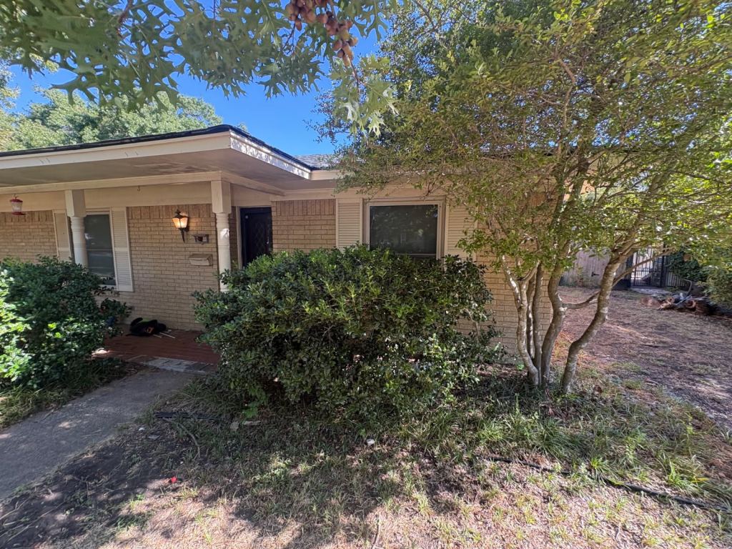 109 Auburn Street, Waxahachie, TX 75165 — photo 1