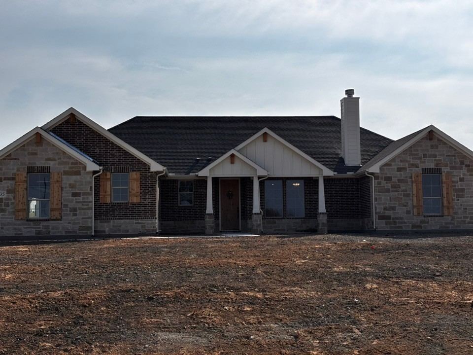 135 Big Sky Road, Decatur, TX 76234 — photo 1