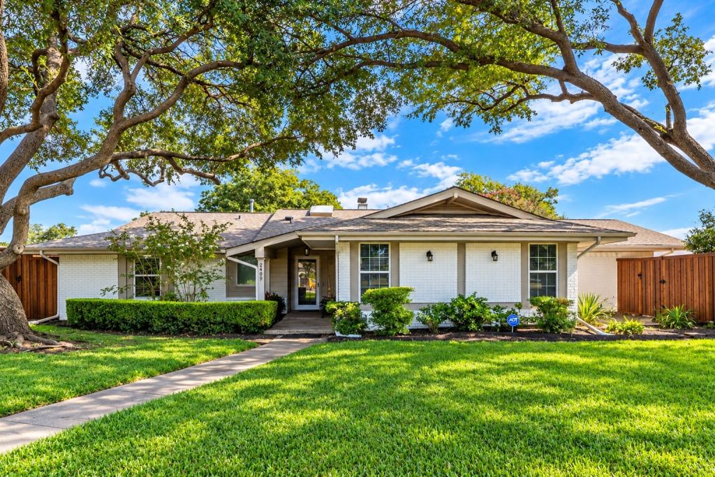 2409 Fairview Drive, Plano, TX 75075 — photo 1