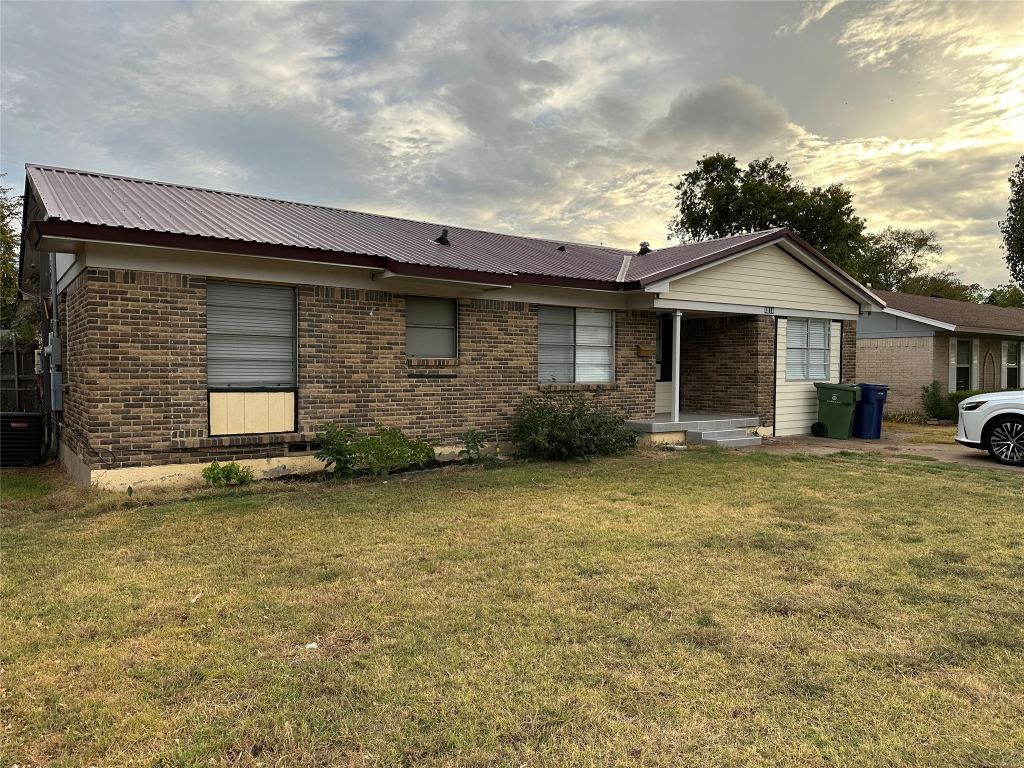 4014 W Walnut Street, Garland, TX 75042 — photo 1