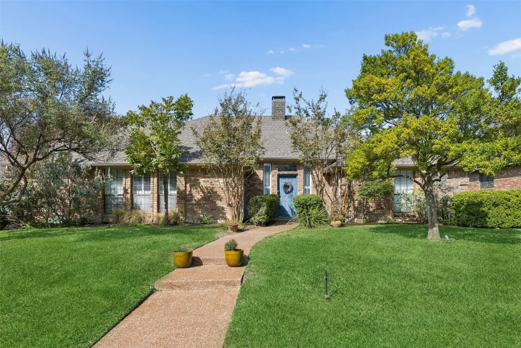 2701 Nighthawk Drive