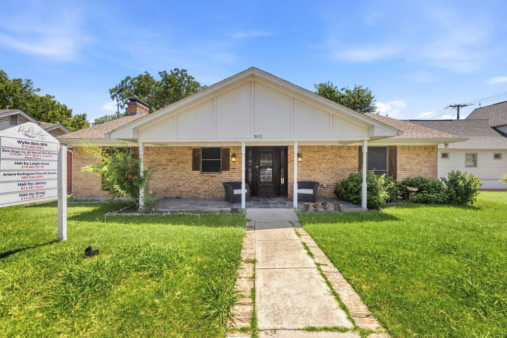 302 N Jackson Avenue, Wylie, TX 75098 — photo 1