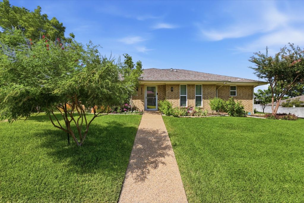 3506 Valley View Lane, Garland, TX 75043 — photo 1