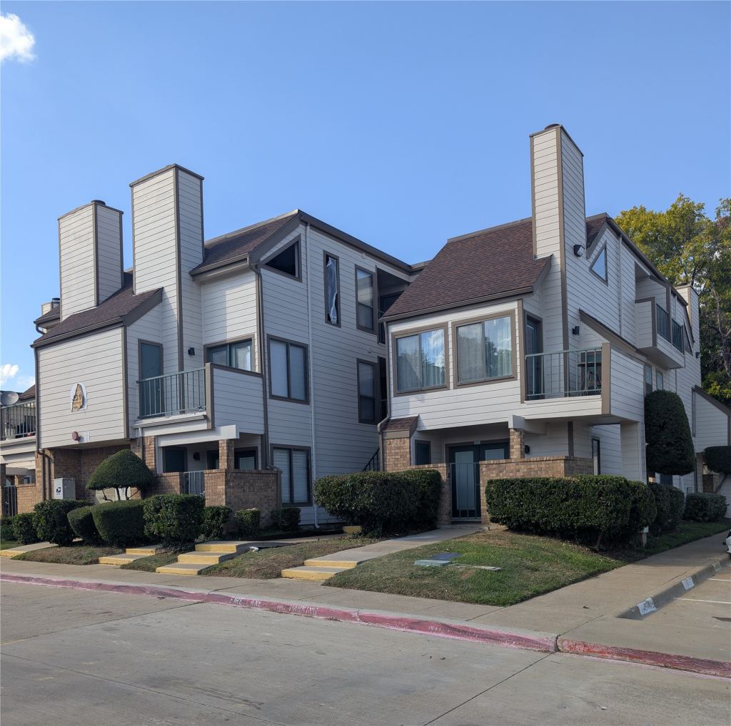 2310 Bamboo Drive J201, Arlington, TX 76006 — photo 1