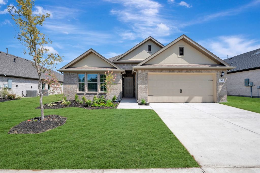 707 Grand Dale Drive