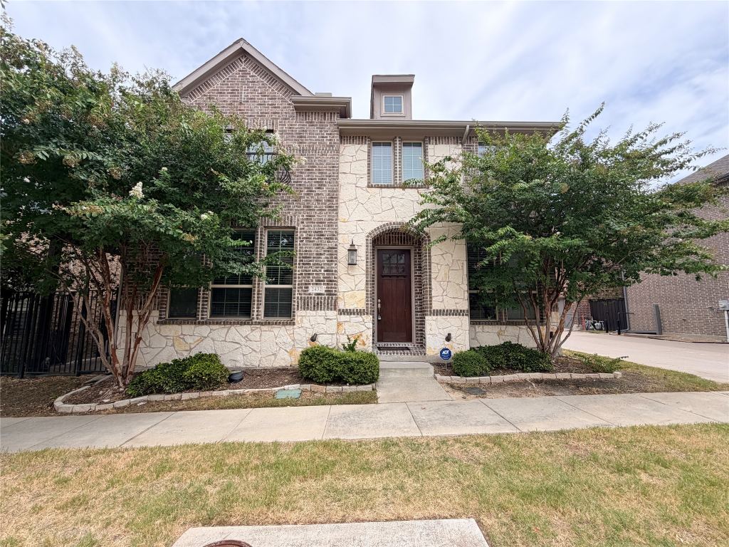 2432 Cathedral Drive, Richardson, TX 75080 — photo 1