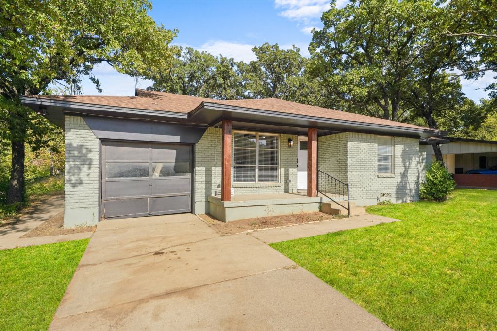 1905 Jacqueline Drive, Denton, TX 76205 — photo 1