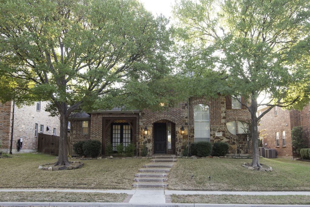 6976 Valley Brook Drive, Frisco, TX 75035 — photo 1