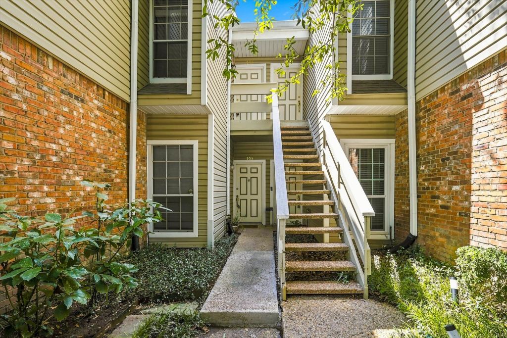 8550 Fair Oaks Crossing 306