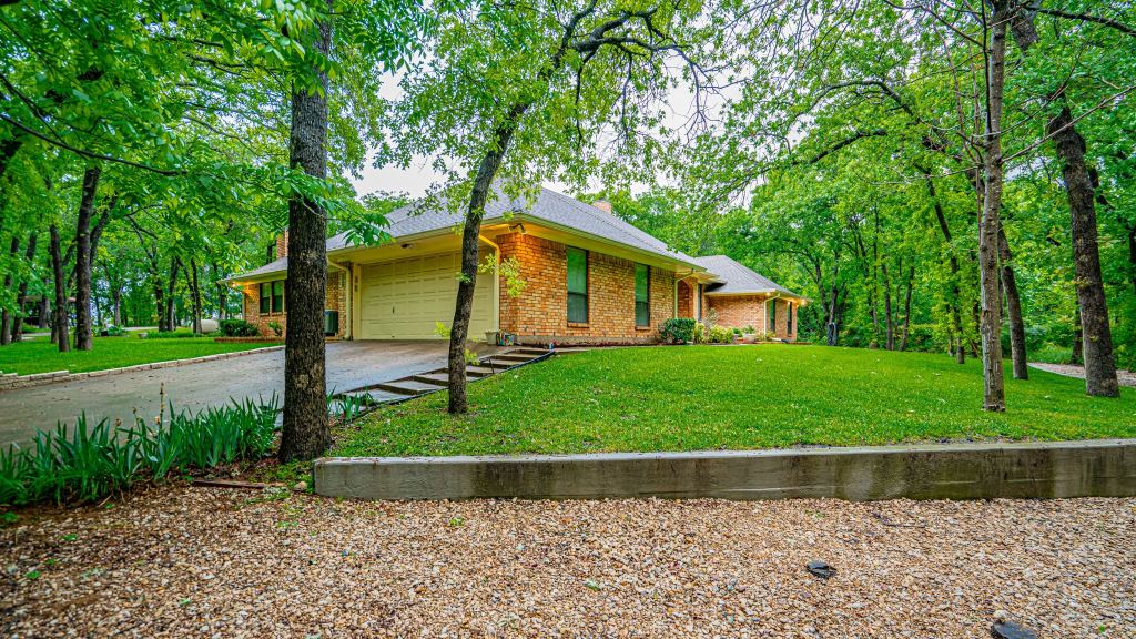 6520 Fall Creek Highway, Granbury, TX 76049 — photo 1