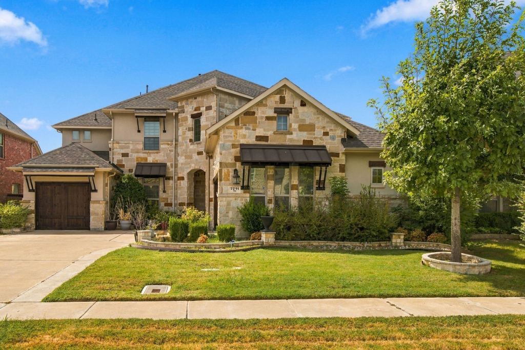 7211 Arches Avenue, Irving, TX 75063 — photo 1