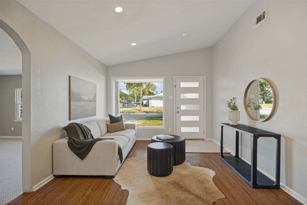 12657 Promenade Lane