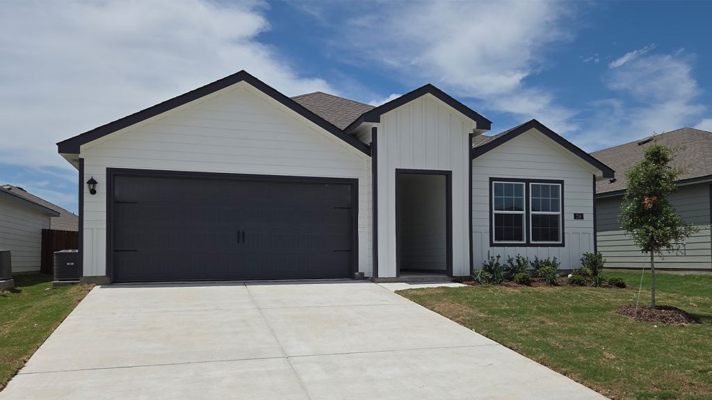 236 Whispering Pine Drive, Royse City, TX 75189 — photo 1