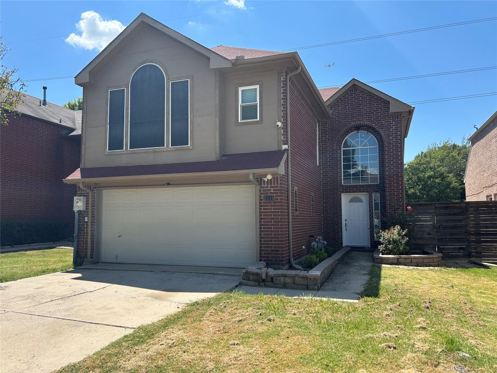 2114 Montclair Lane, Lewisville, TX 75067 — photo 1