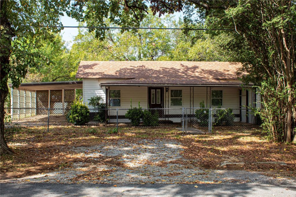 1001 Star Street, Denison, TX 75020 — photo 1
