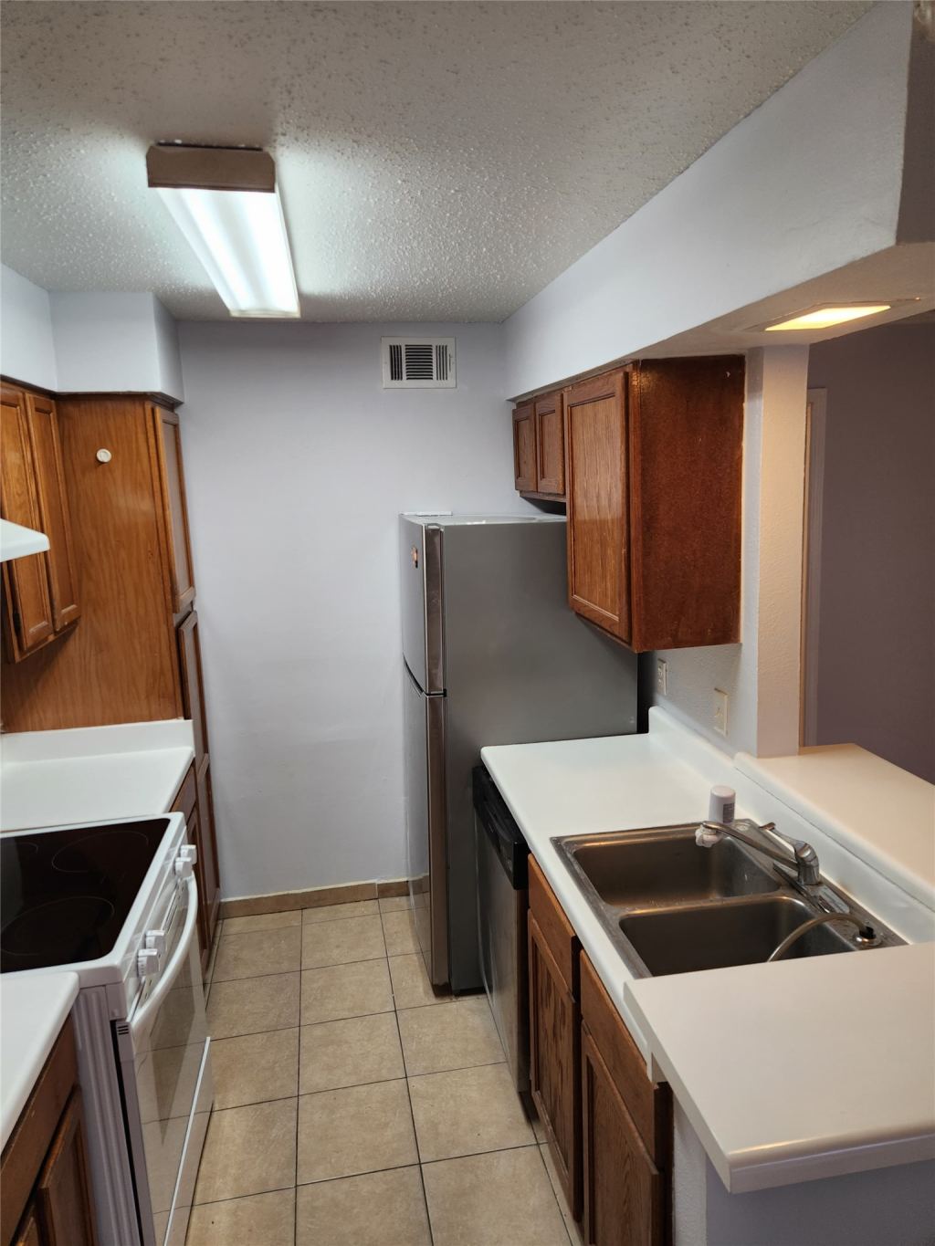 3624 Parkridge Drive 213, Dallas, TX 75234 — photo 1