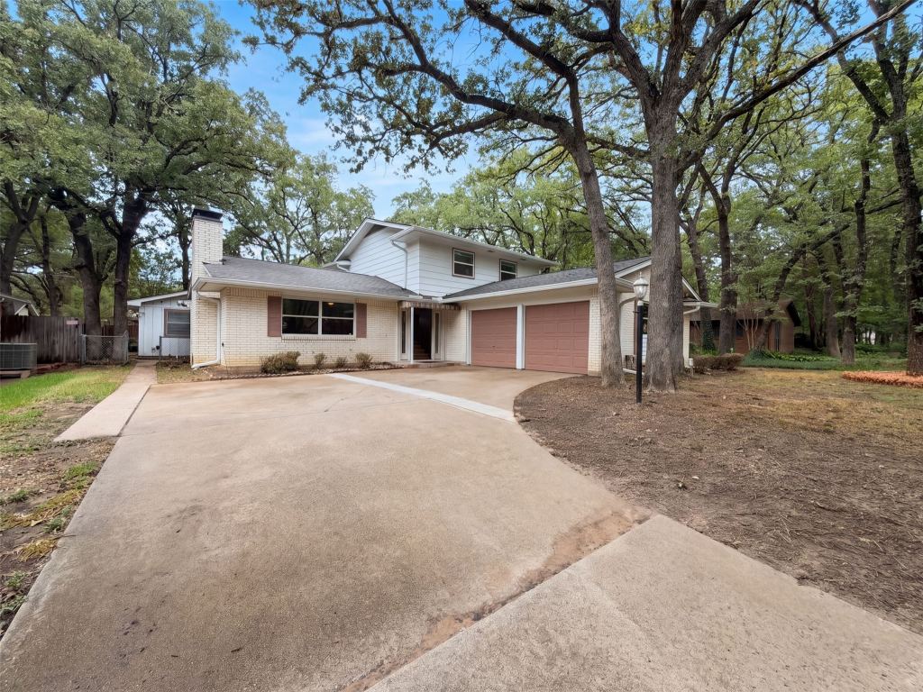 3411 Halifax Drive