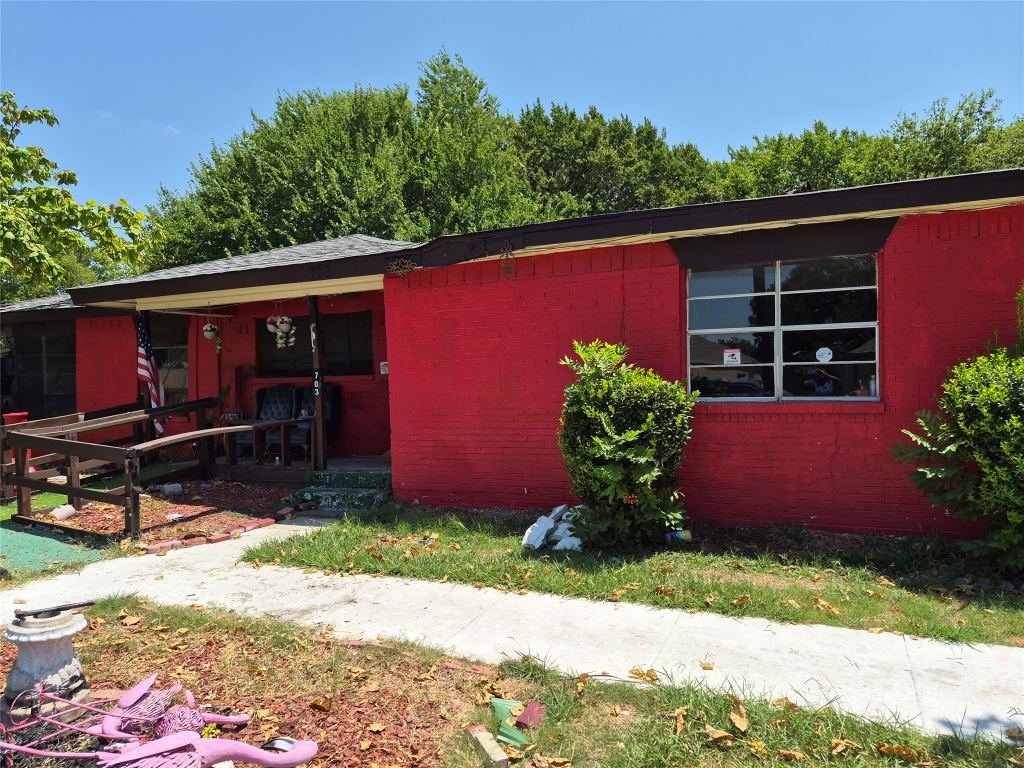 703 Mount Olive Street, Terrell, TX 75160 — photo 1