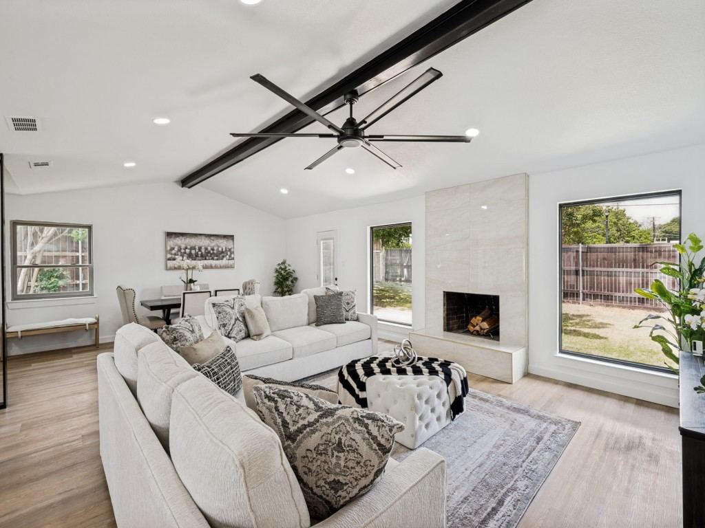 8100 Bobwhite Drive