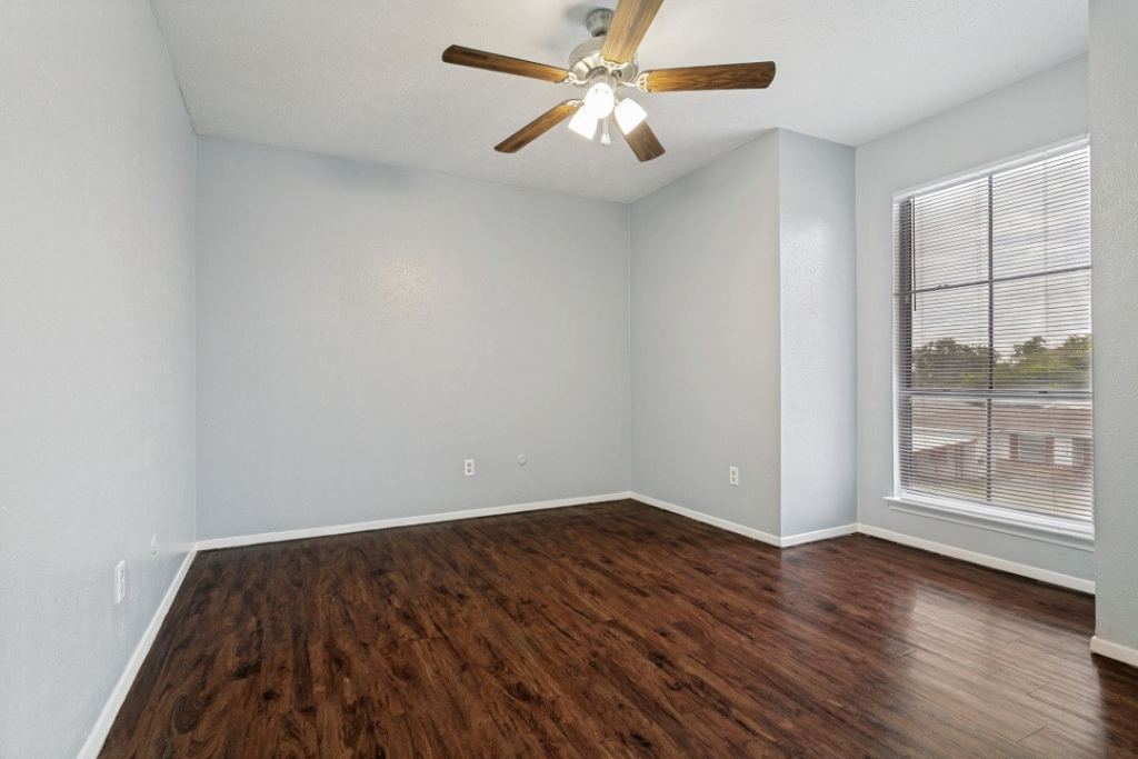 4317 Baldwin Street 4317-105, Fort Worth, TX 76115 — photo 1