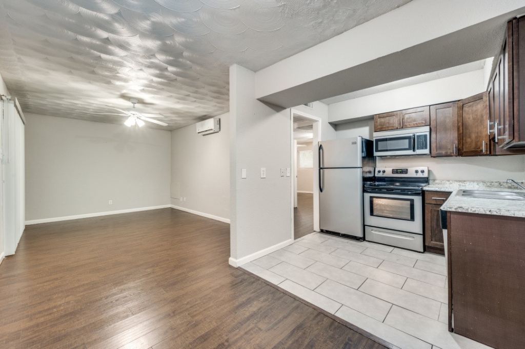 811 Skillman Street 102, Dallas, TX 75214 — photo 1