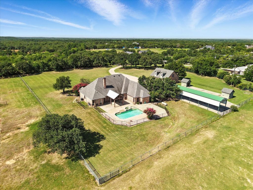 12886 Saint John Road, Pilot Point, TX 76258 — photo 1