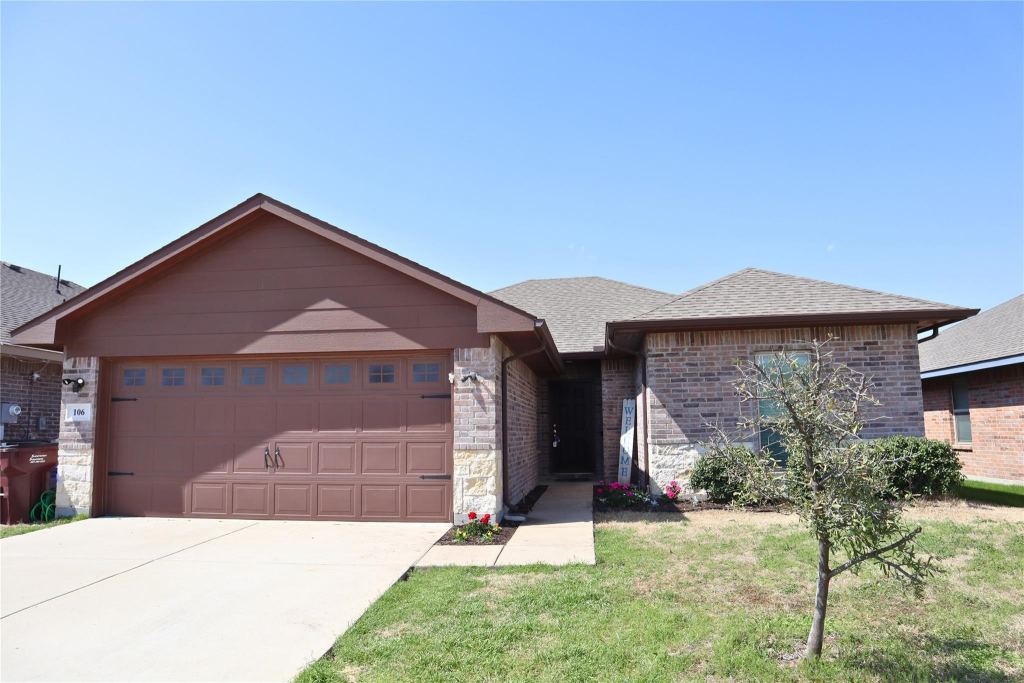 106 Cornell Avenue, Farmersville, TX 75442 — photo 1