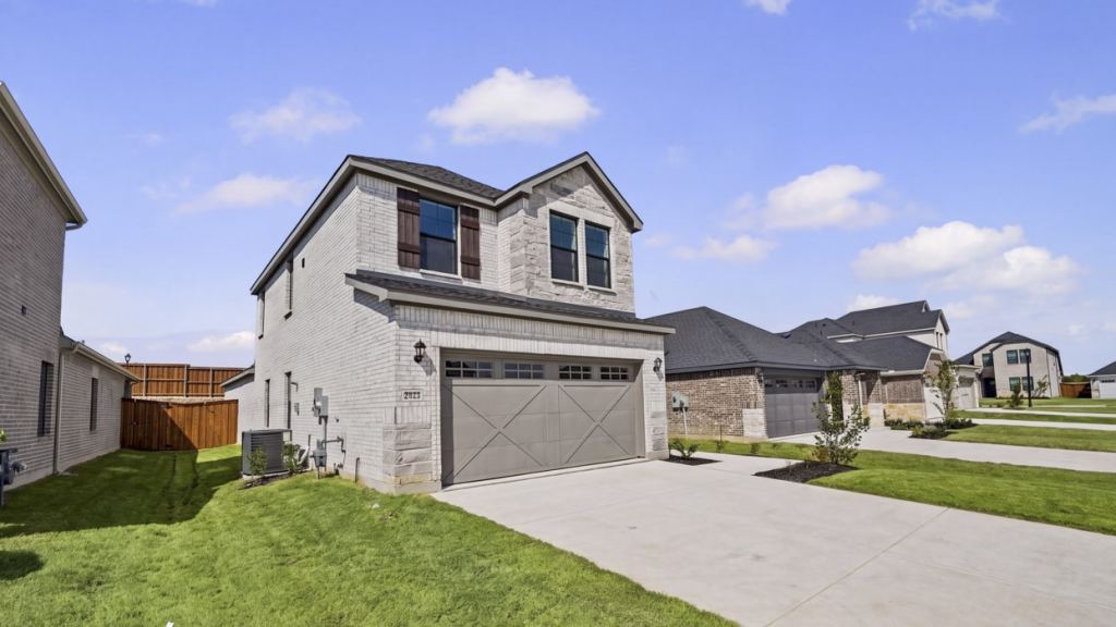 2012 Whispering Lane, Celina, TX 75009 — photo 1