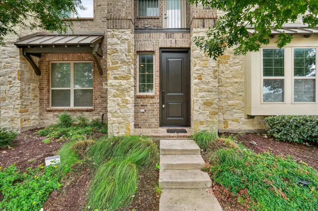 7004 Huckleberry Drive, McKinney, TX 75070 — photo 1