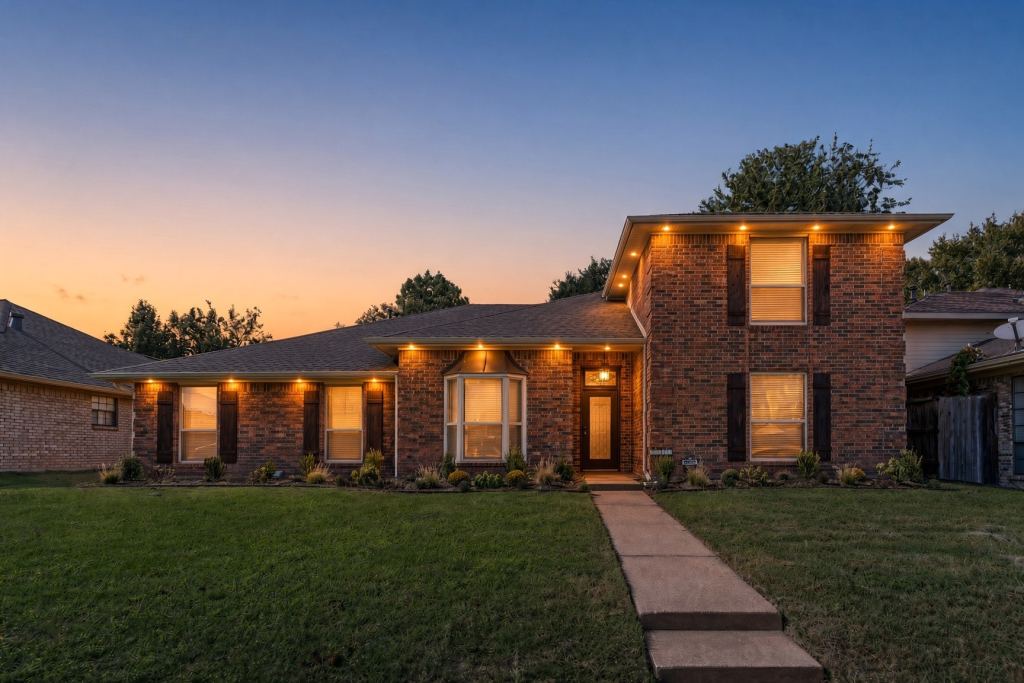 6423 Ridgemont Drive, Dallas, TX 75214 — photo 1