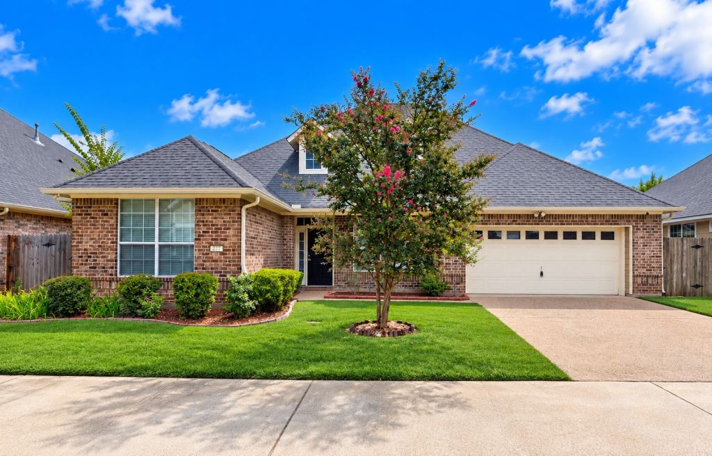 277 Eagle Bend Way